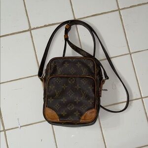 Authentic Louis Vuitton Camera bag